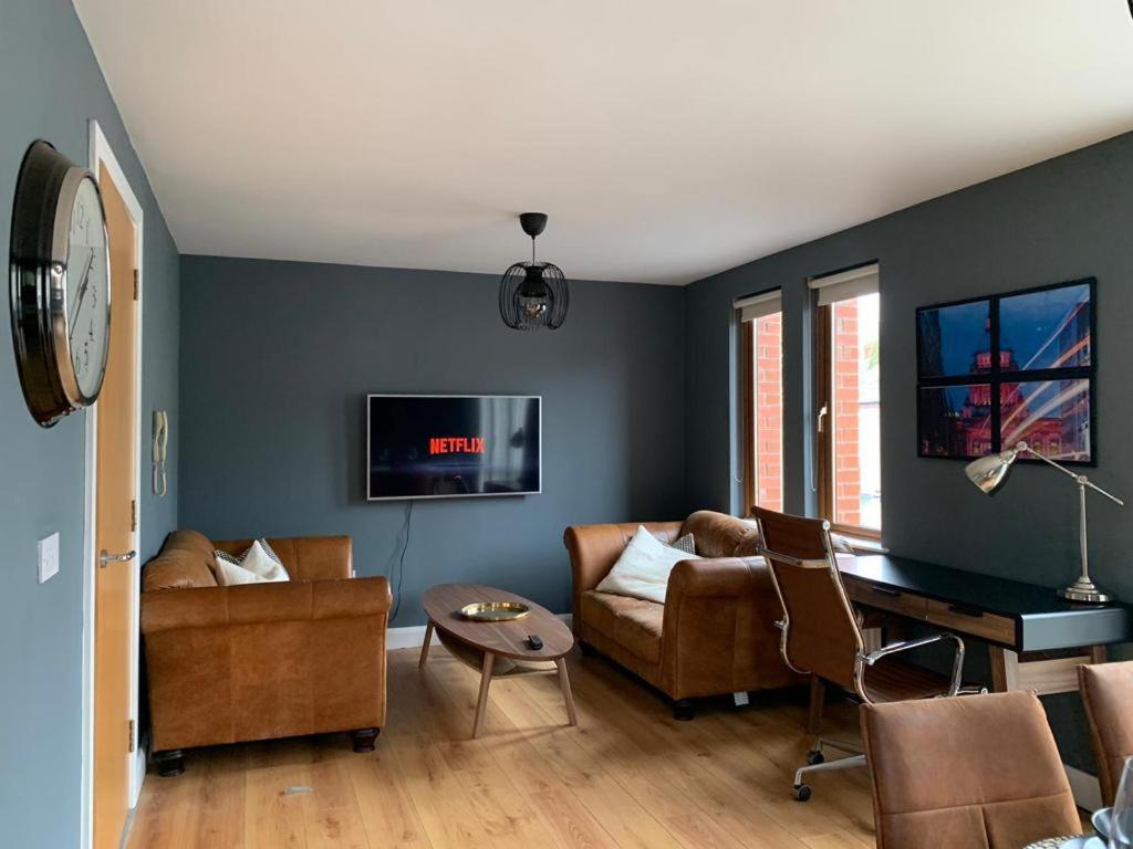 Apartment Woodstock Wow! Close To Centre Belfast